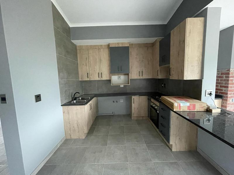 2 Bedroom Property for Sale in Rustenburg Central North West